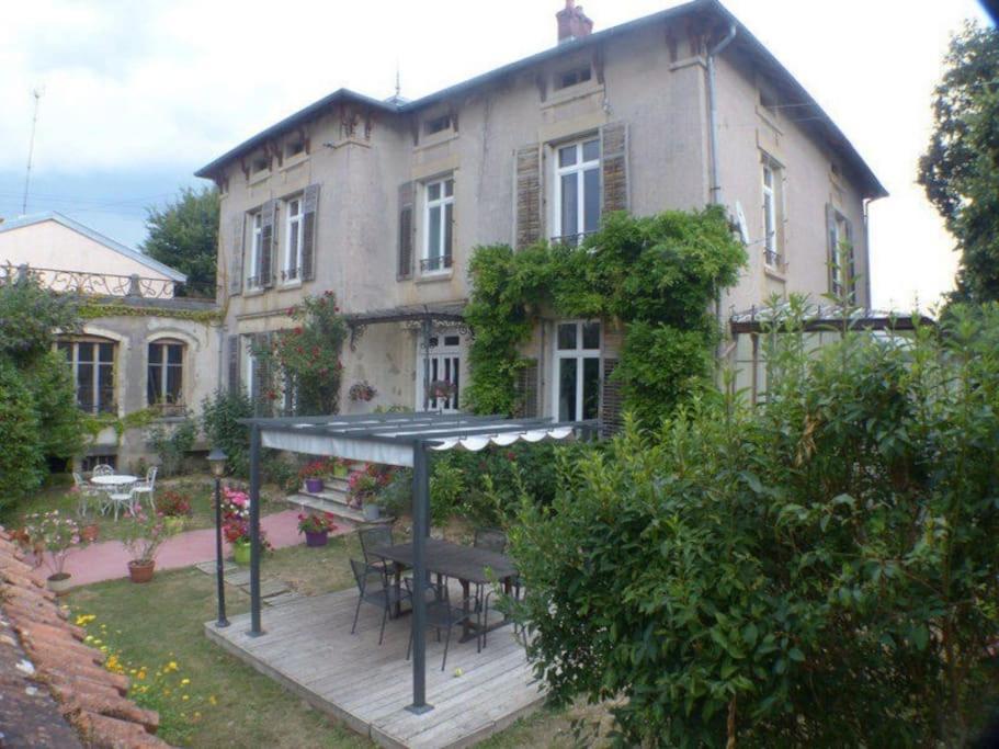 Appartement De Caractere Mirecourt Exterior foto